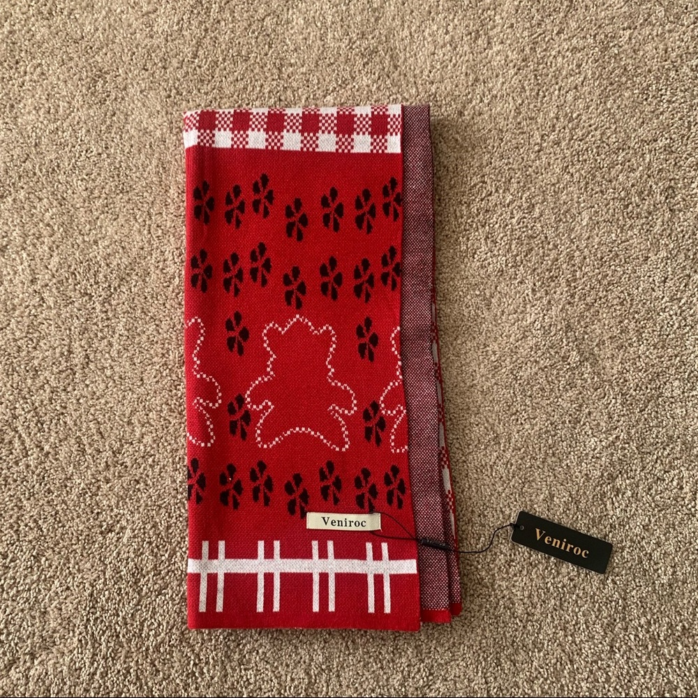 VENIROC Red/White Cashmere Checkered Long Scarf Farmhouse Teddy Bear Design